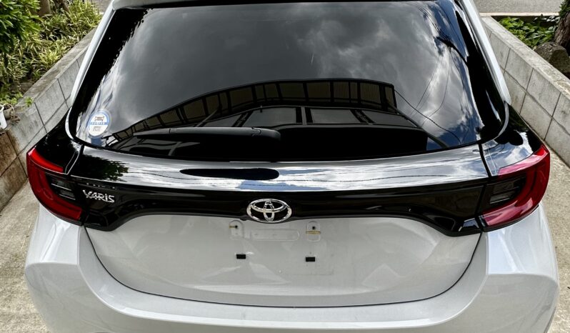 
								Toyota Yaris 2025 full									