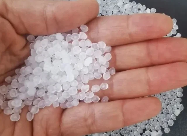 
								HDPE Plastic Pellets full									